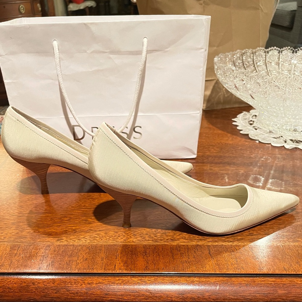 Delman Off-White Pointed Toe Heels